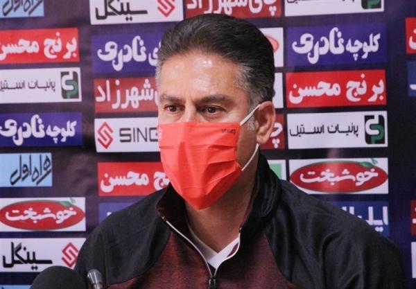 مربی پرسپولیس: دکمه اشتباه آسانسور را نباید بزنیم! مربی پرسپولیس: دکمه اشتباه آسانسور را نباید بزنیم!