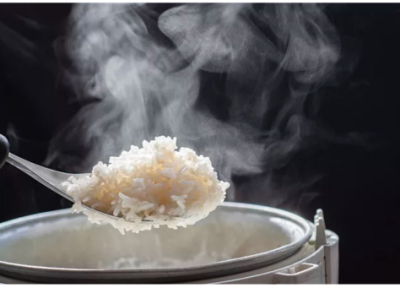 پاسخ محققان به یک سوال؛ آیا برنج را قبل از پخت باید شست یا نه؟